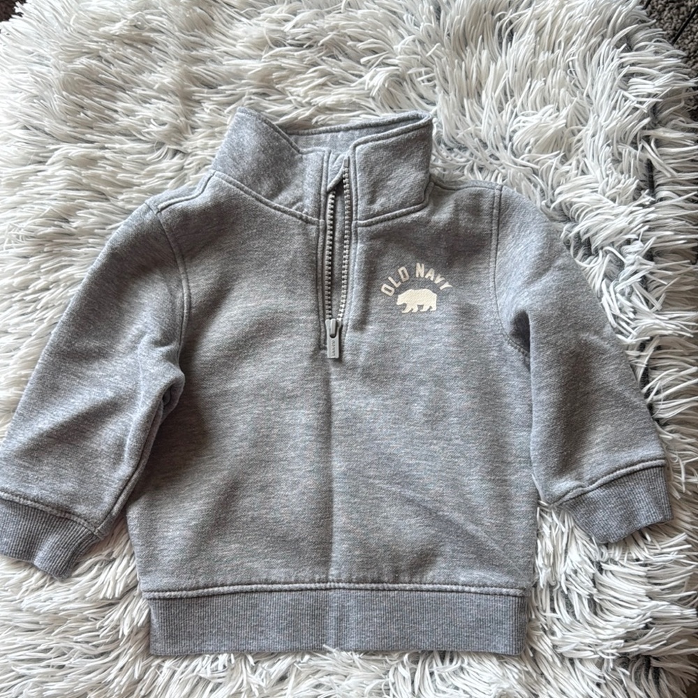 Old Navy Gray Fleece Zip-Up Sweatshirt 12-18M